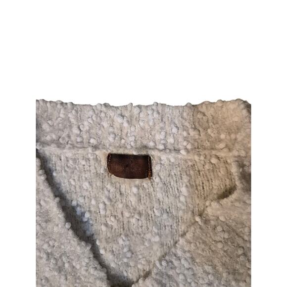 POL It's all in the details Popcorn sweater - Picture 3 of 6